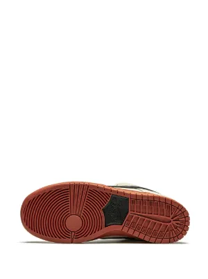 Nike SB Dunk Low ´Hennesy´