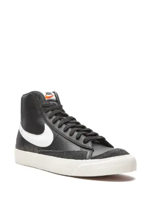 Nike Blazer Mid 77