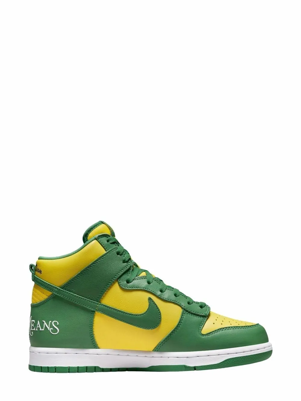 Nike SB Dunk High Supreme ´By Any Means Brazil´