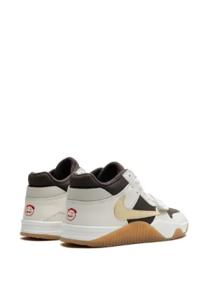 Jordan Jumpman x Travis Scott