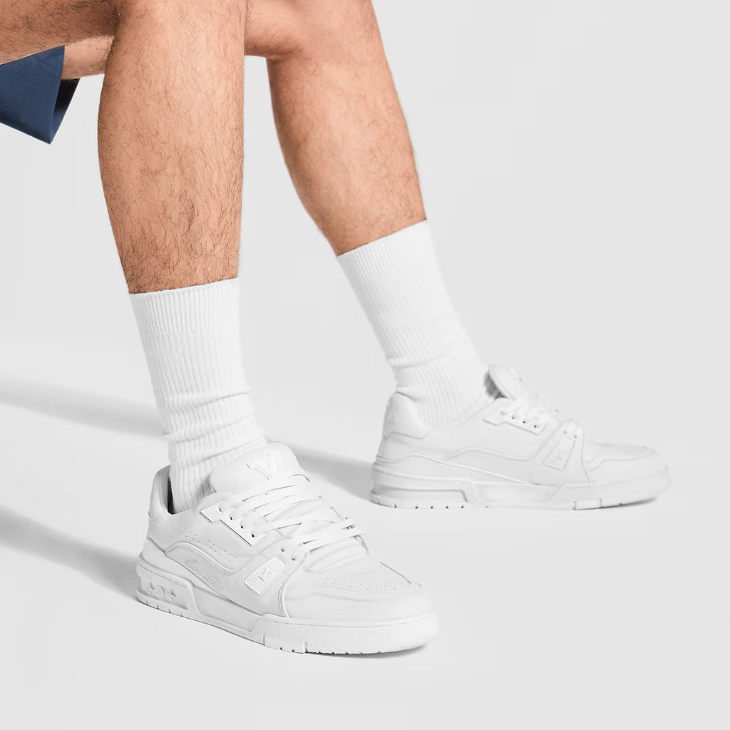 Louis Vuitton Trainer `Distressed White`