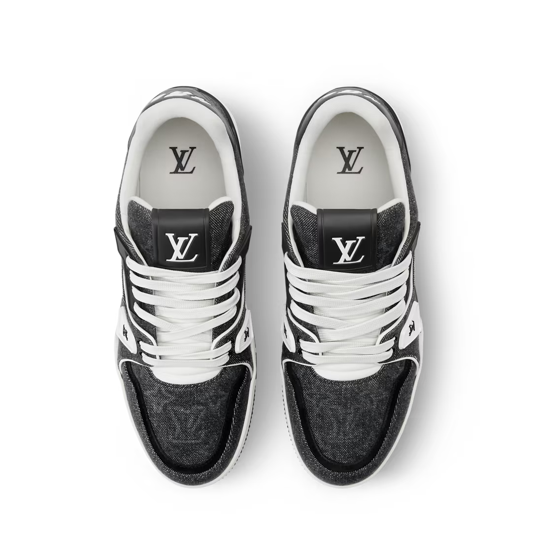 Louis Vuitton Trainer `Black`