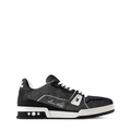 Louis Vuitton Trainer `Black`