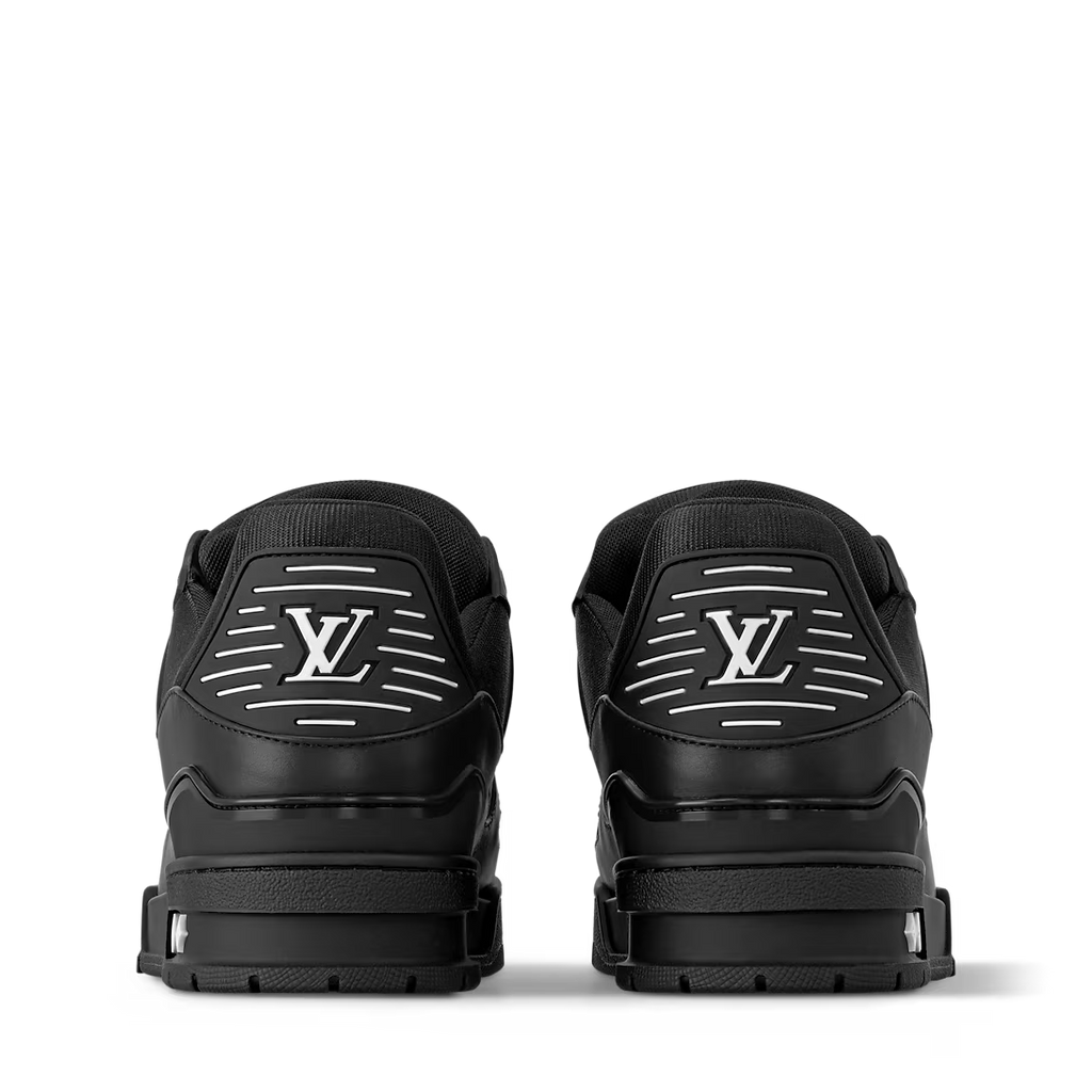 Louis Vuitton Trainer `Black White`