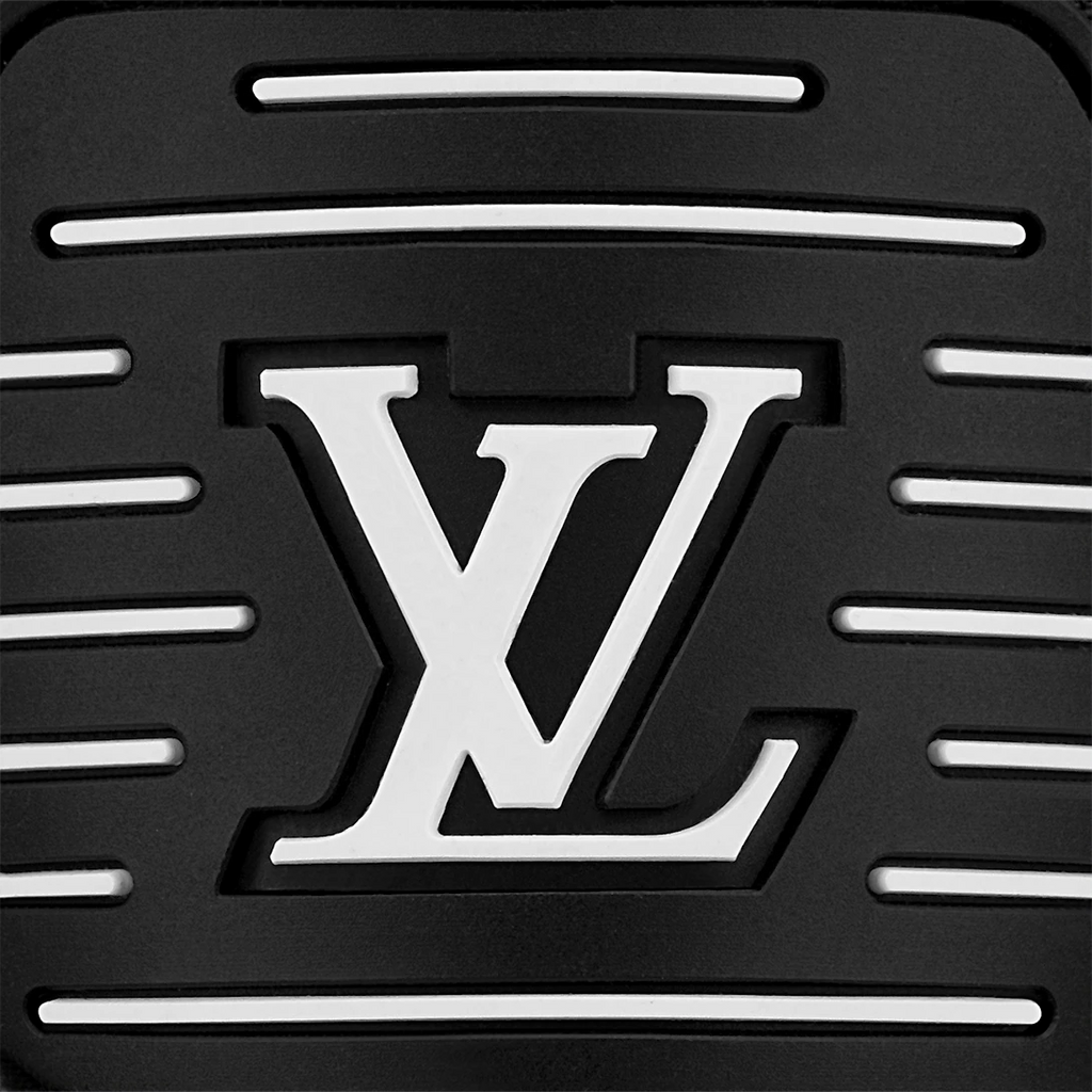 Louis Vuitton Trainer `Black White`