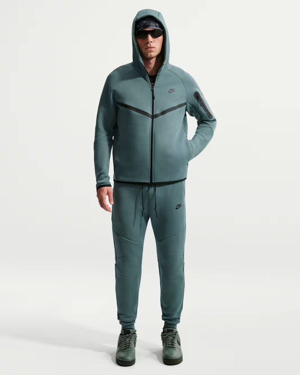 Nike Tech Fleece